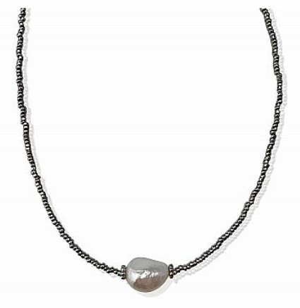Silvertone bead choker with pearl