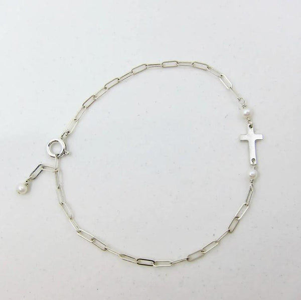 J mills tiny cross pearl bracelet